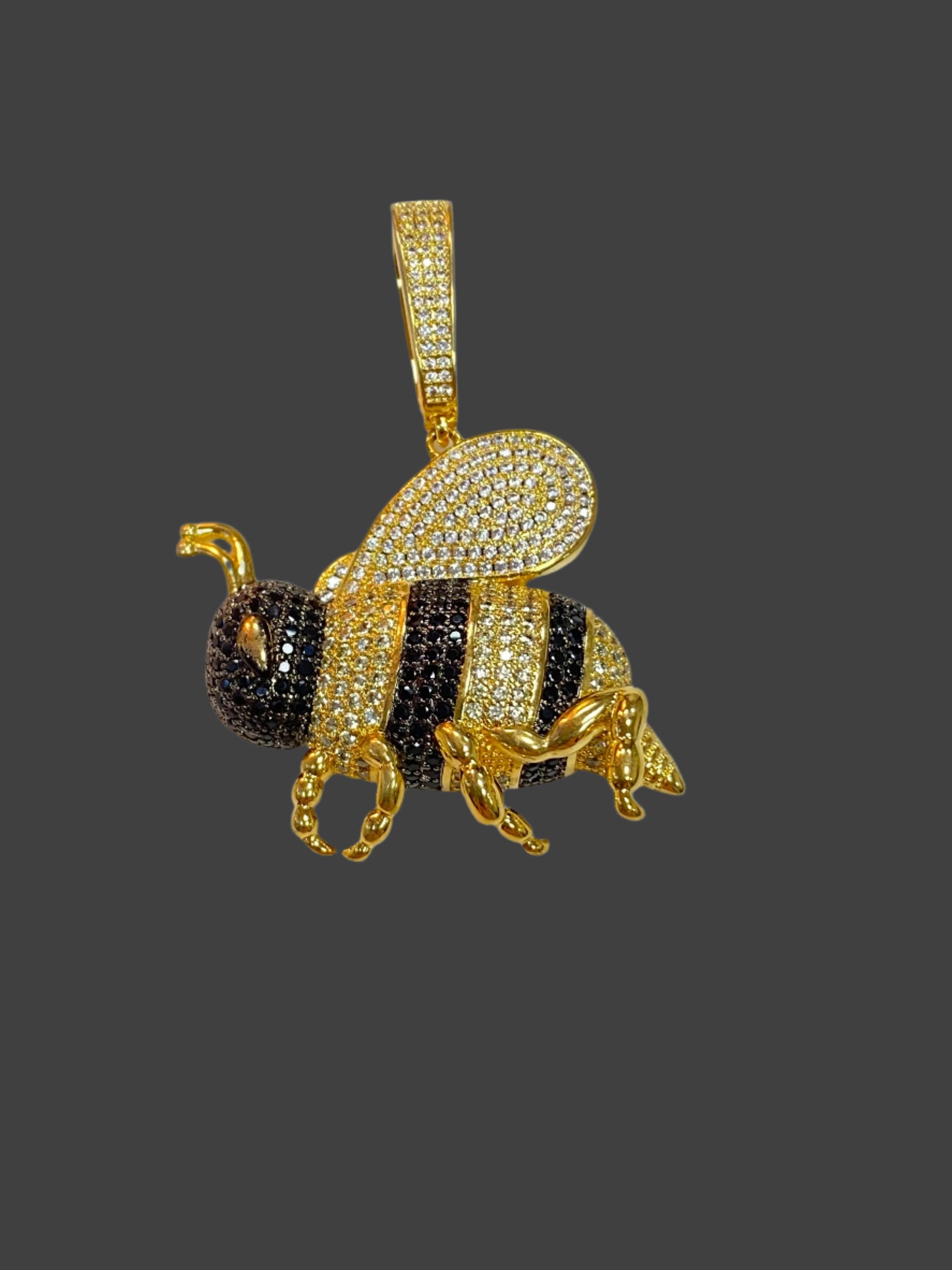 Plated Bee Pendant w Rope Chain